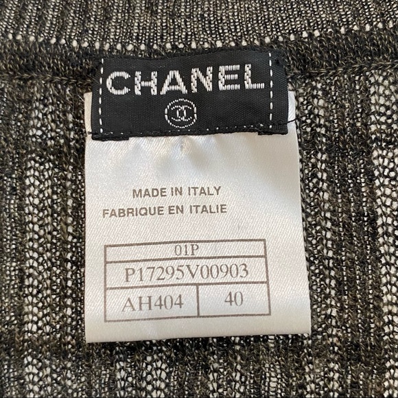 Authentic Chanel Grey Button Down Knit Top - Picture 7 of 9